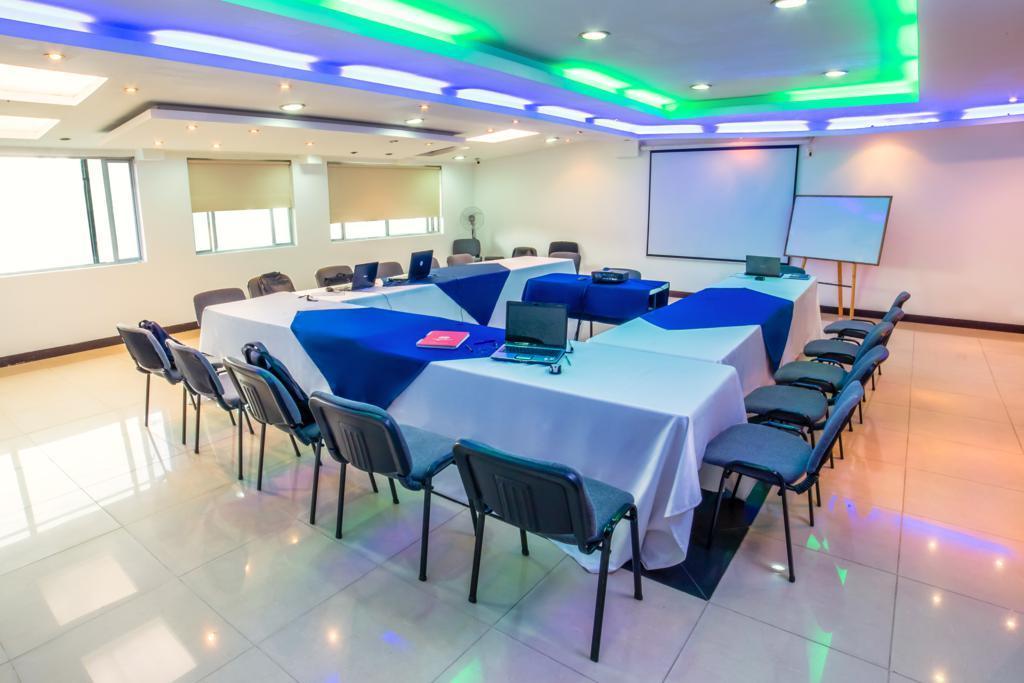 Aw Hotel Connect 33 Bogota Luaran gambar