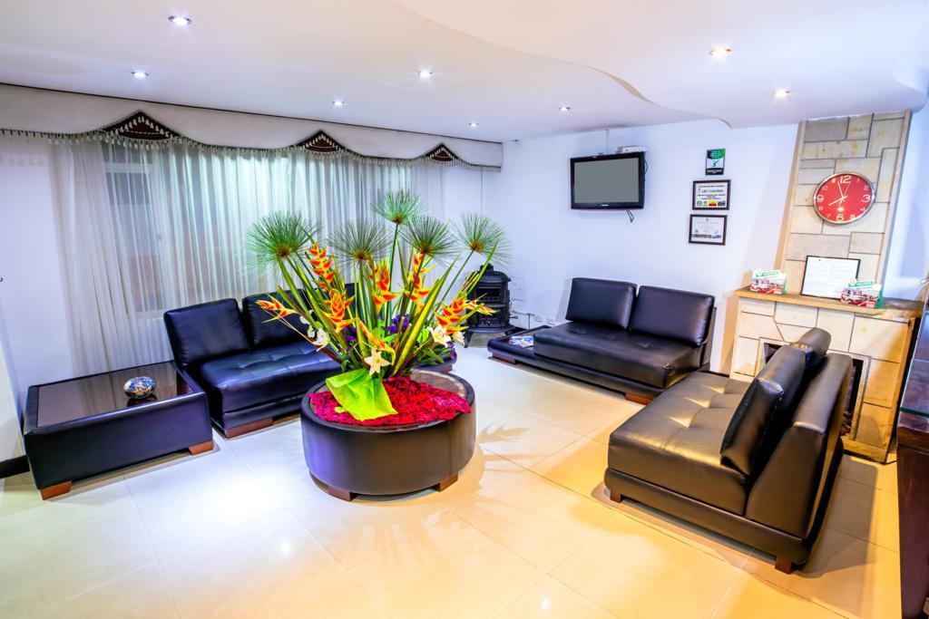 Aw Hotel Connect 33 Bogota Luaran gambar