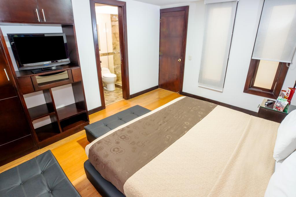 Aw Hotel Connect 33 Bogota Luaran gambar