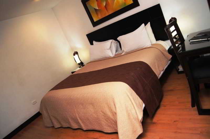 Aw Hotel Connect 33 Bogota Luaran gambar