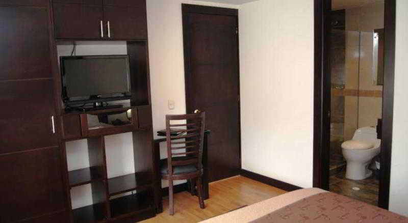 Aw Hotel Connect 33 Bogota Luaran gambar